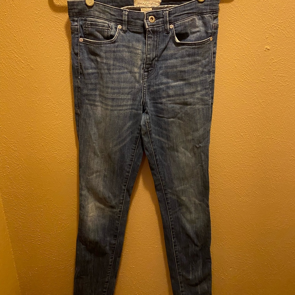 Size 27 skinny jeans